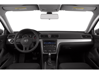 2015 Volkswagen Passat 4dr Sdn 1.8T Auto SEL Premium