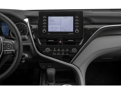 2022 Toyota Camry LE Auto