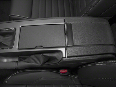 2013 Ford Mustang 2dr Cpe V6