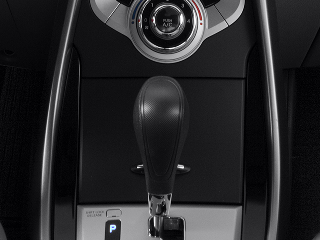 2013 Hyundai ELANTRA 4DR CAR