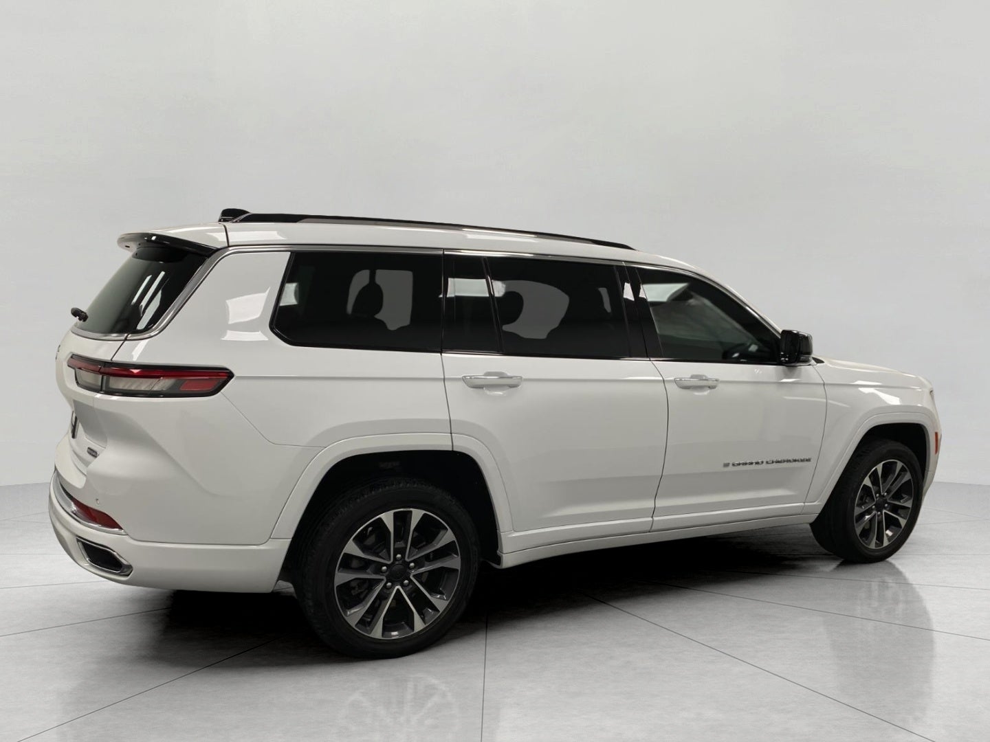 2023 Jeep Grand Cherokee L Overland 4x4
