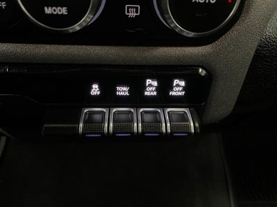 2023 RAM 1500 Big Horn 4x4 Crew Cab 5'7 Box