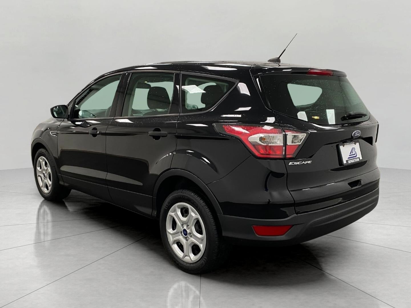 2017 Ford Escape S FWD