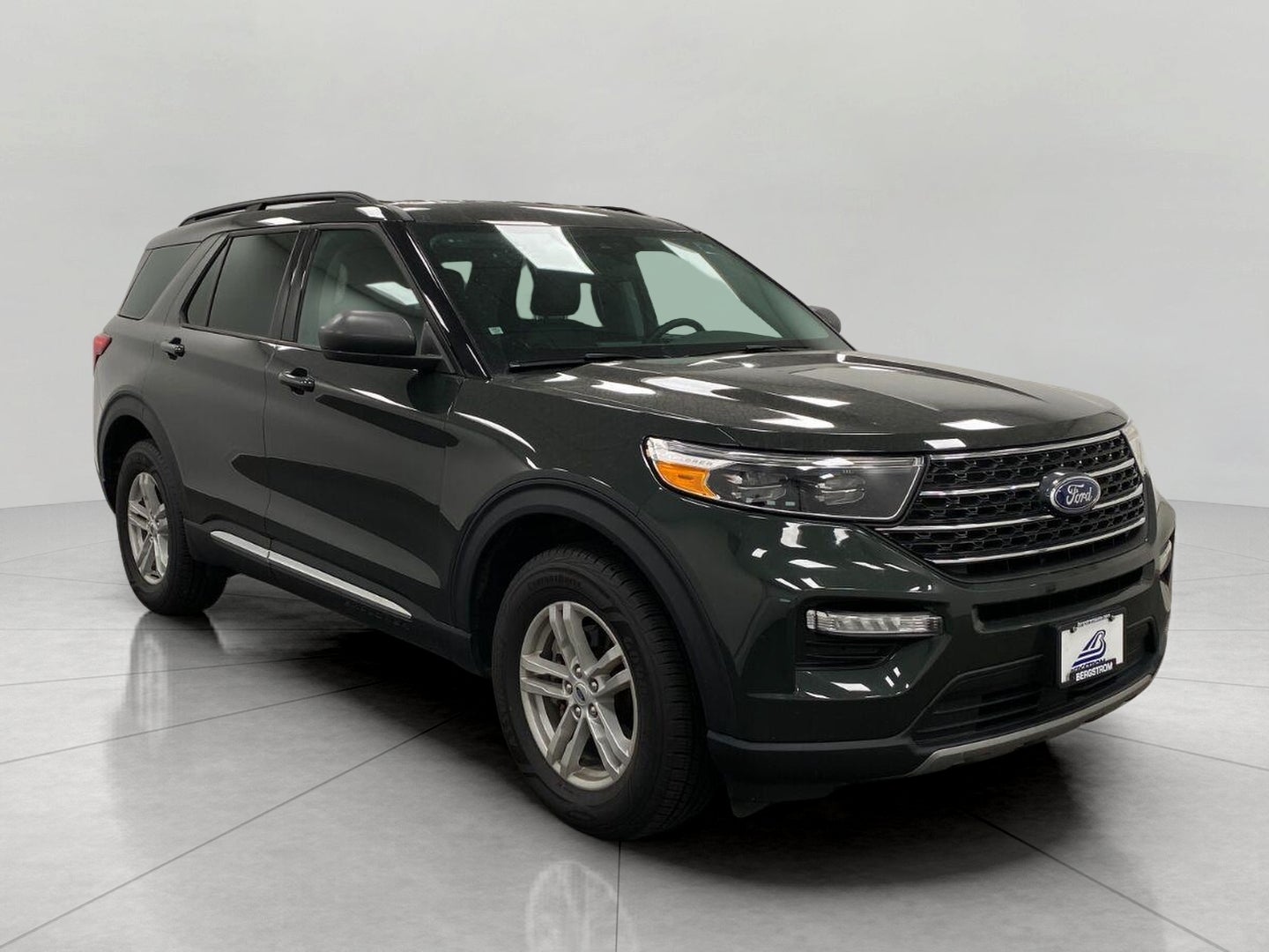 2024 Ford Explorer XLT 4WD