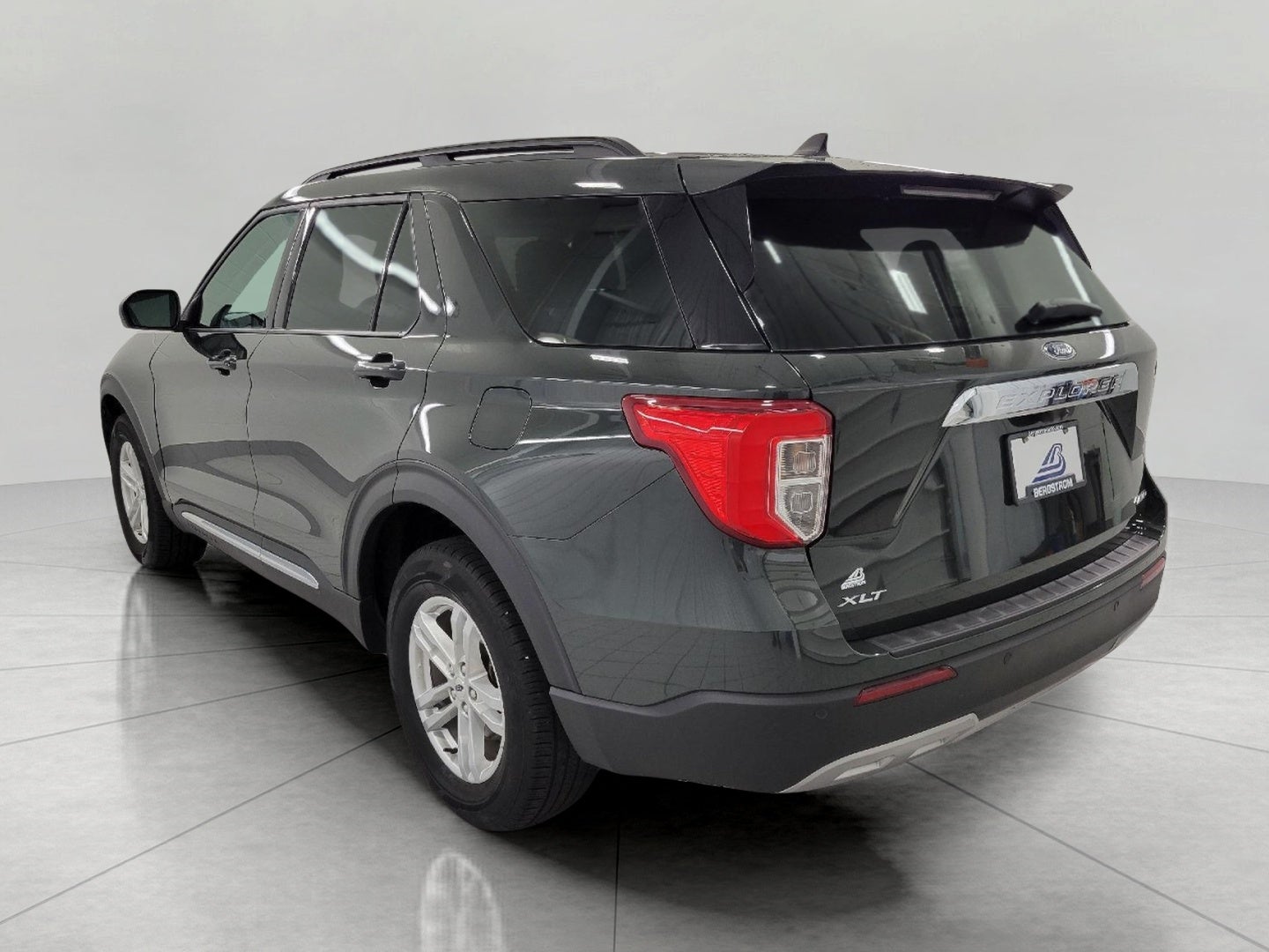 2024 Ford Explorer XLT 4WD