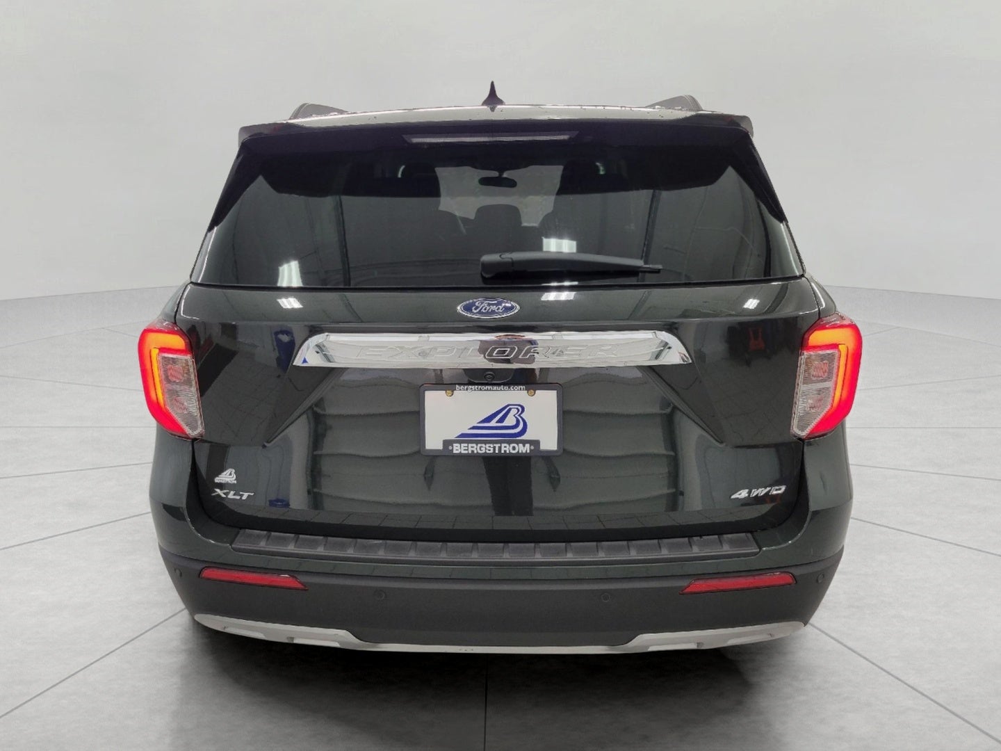 2024 Ford Explorer XLT 4WD