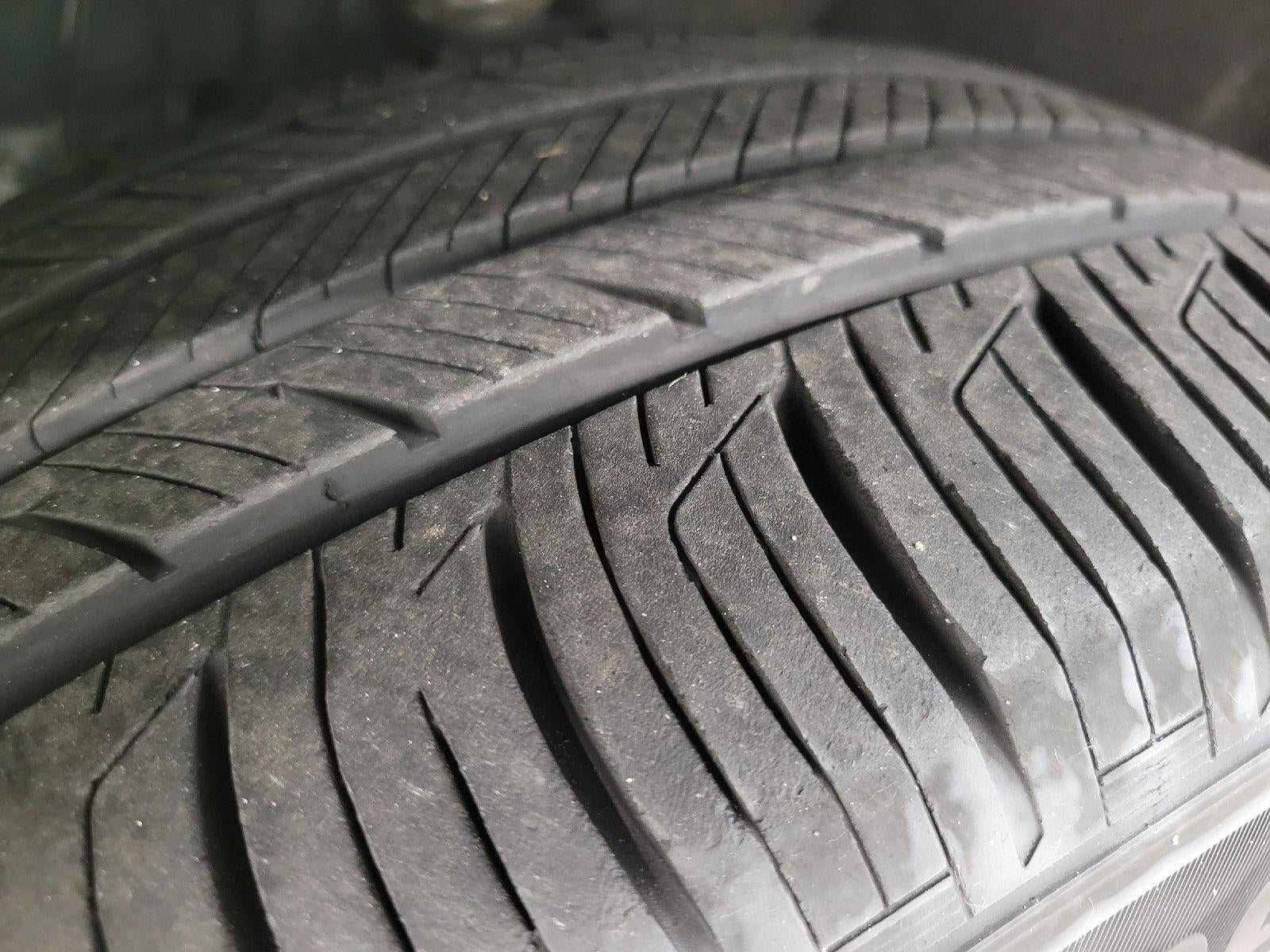 2024 Ford Explorer XLT 4WD