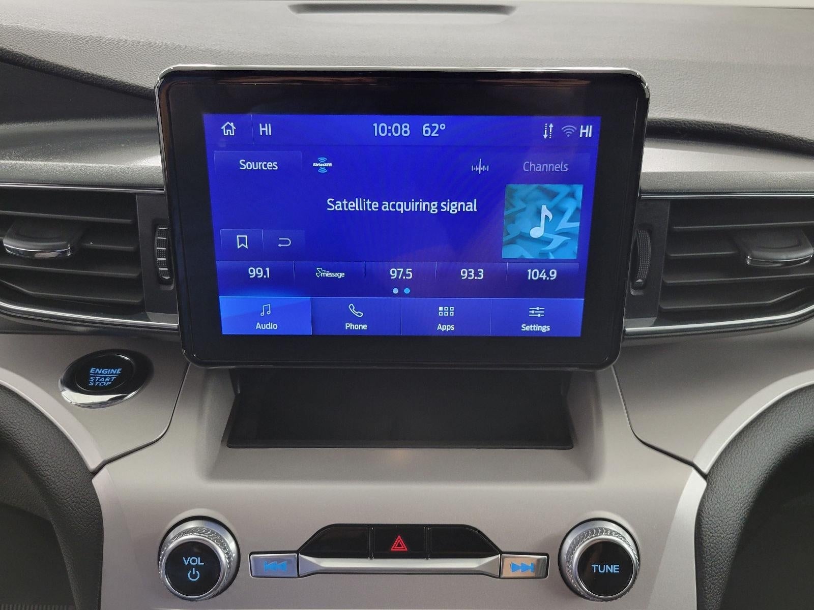 2024 Ford Explorer XLT 4WD
