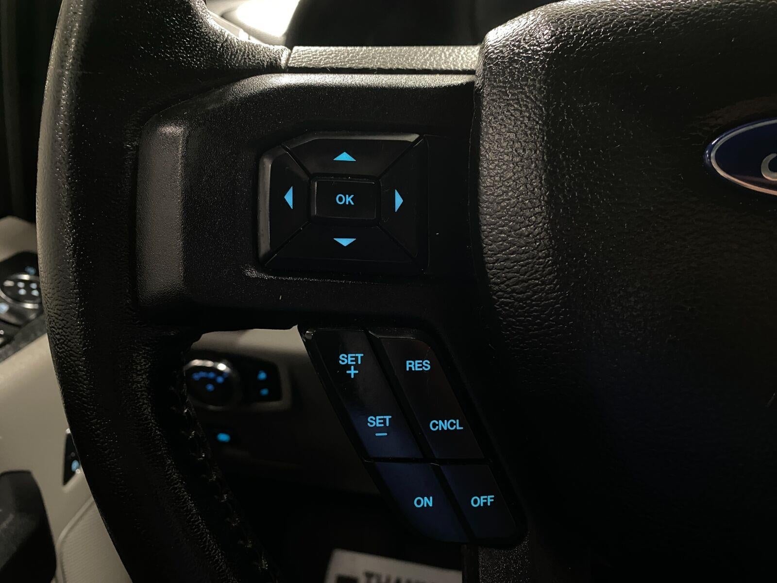 2017 Ford F-150 XL 4WD SuperCrew 5.5' Box