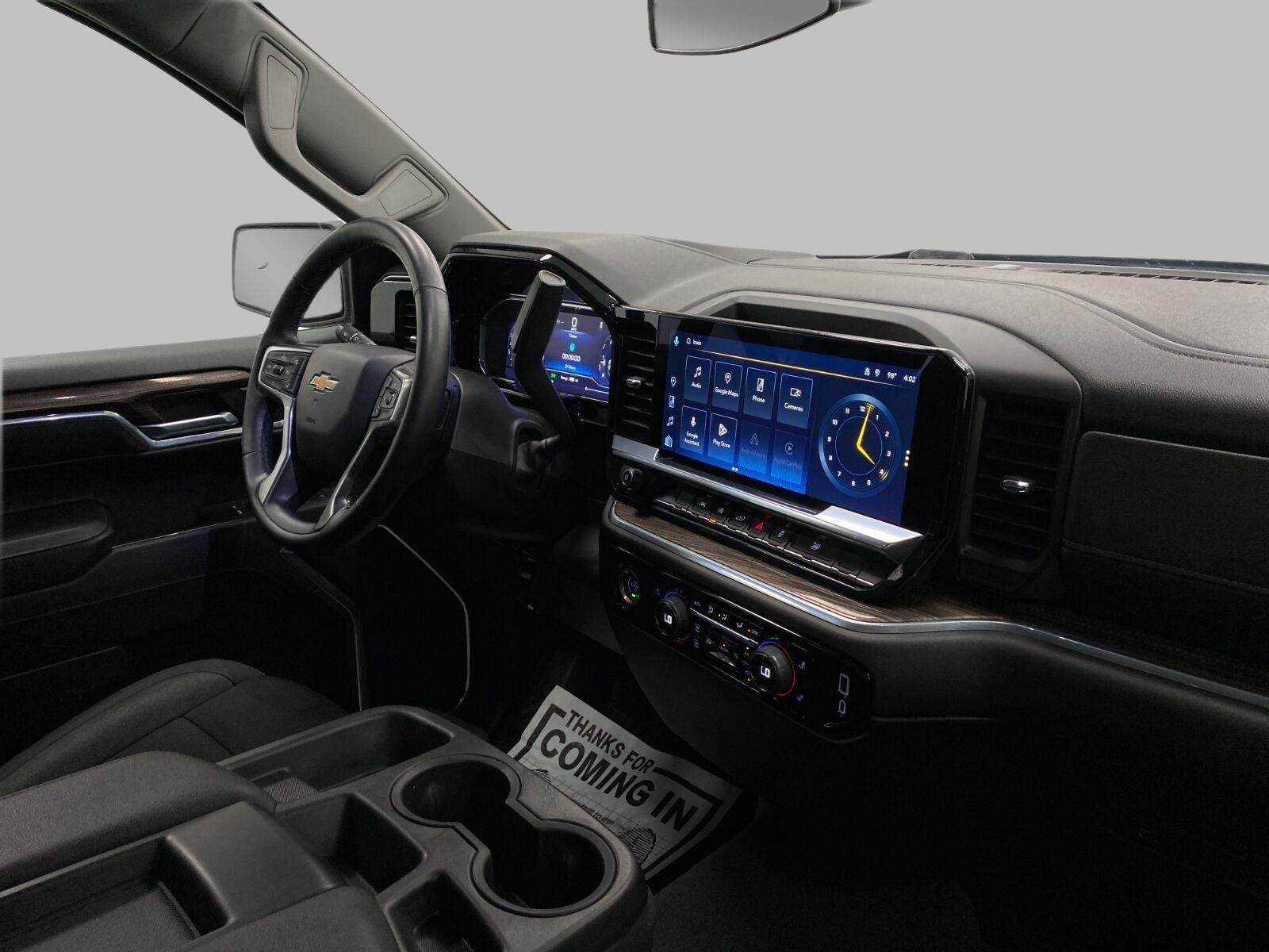 2024 Chevrolet SILVERADO 1500 LT