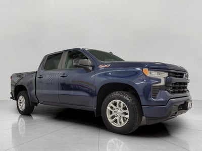 2022 Chevrolet Silverado 1500 4WD Crew Cab 147 RST