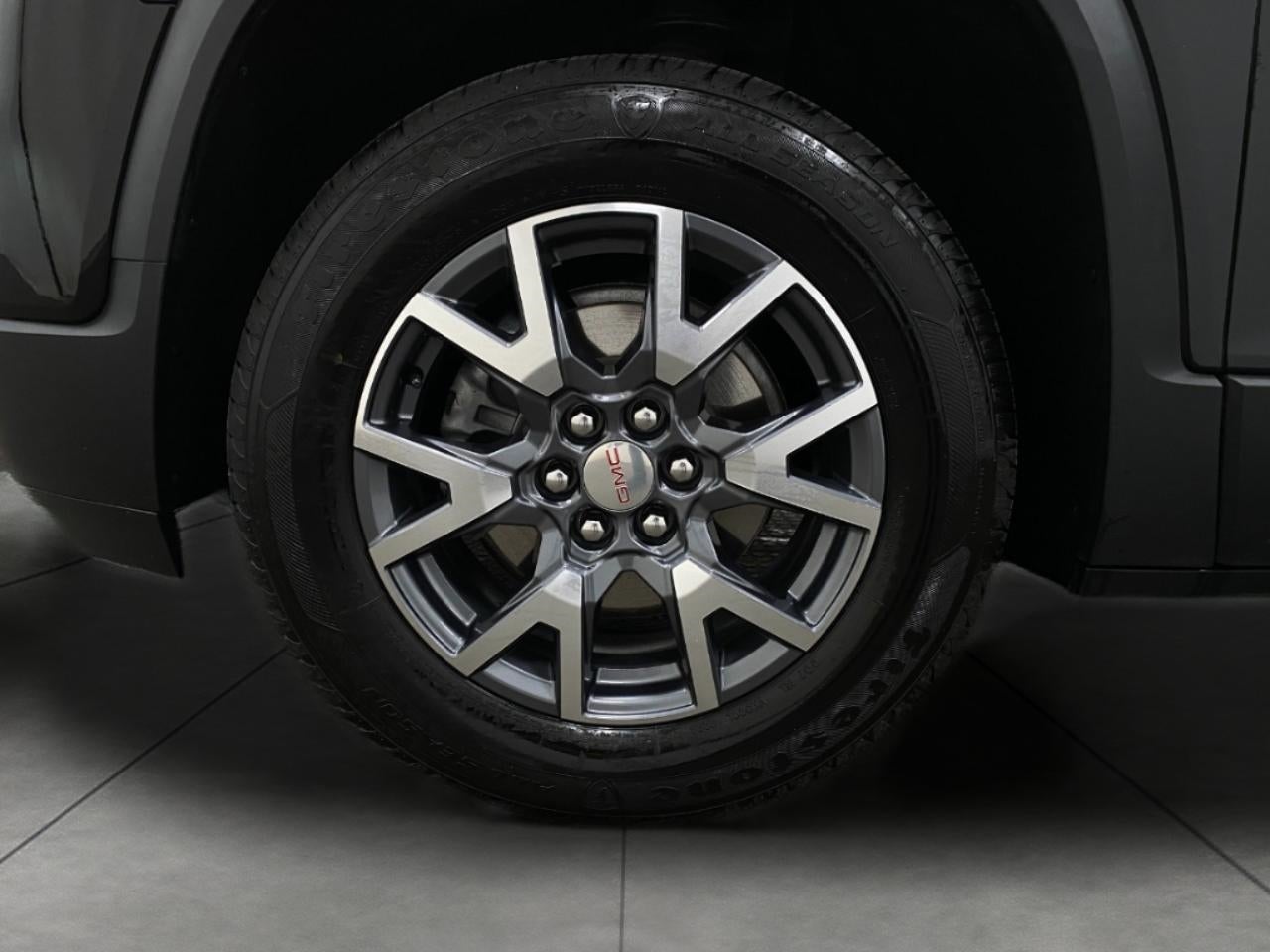 2023 GMC Acadia AWD 4dr SLT