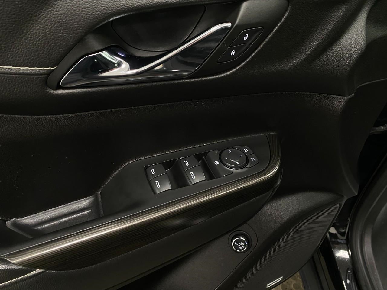 2023 GMC Acadia AWD 4dr SLT