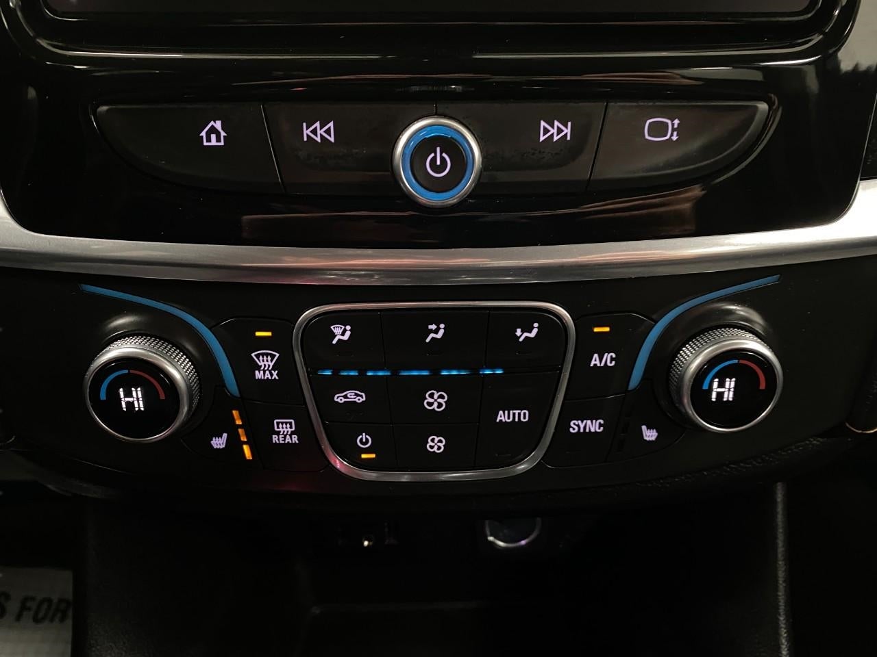 2019 Chevrolet Traverse FWD 4dr LT Cloth w/1LT