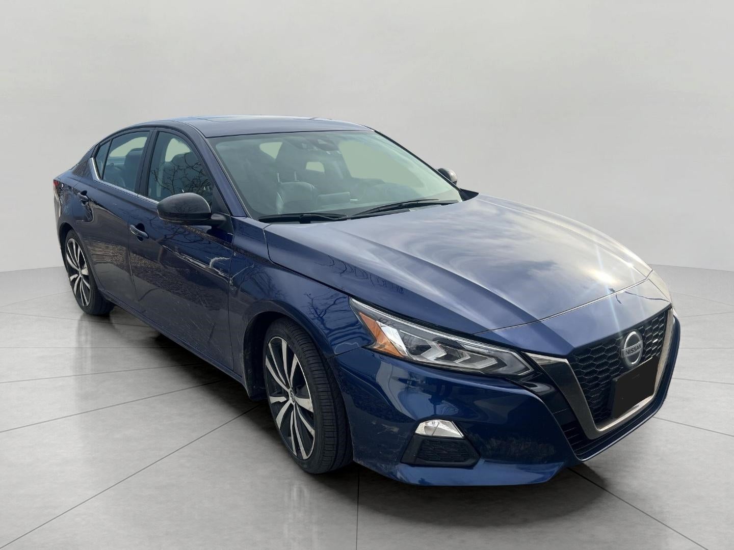 2021 Nissan Altima 2.5 SR Sedan