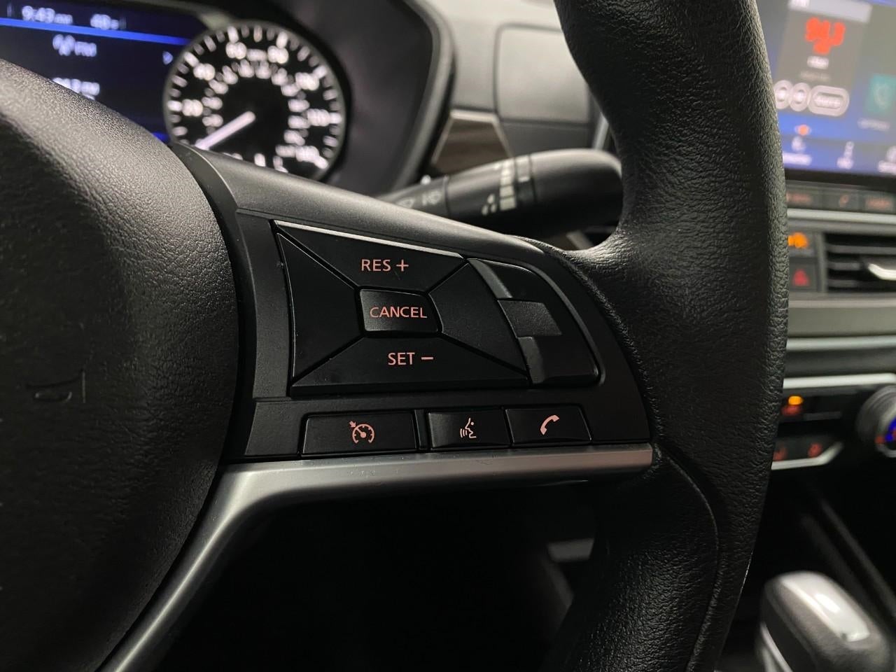 2025 Nissan Altima SV FWD