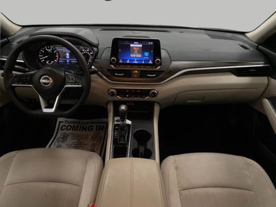 2025 Nissan Altima SV FWD