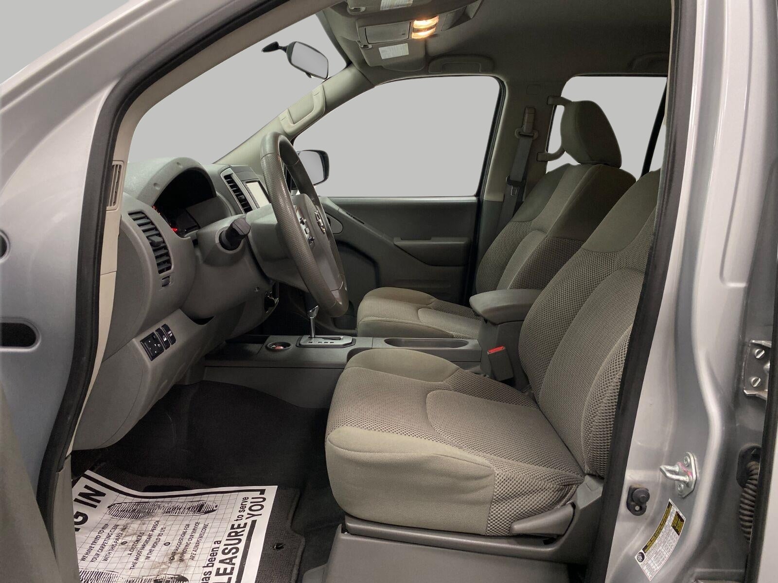 2021 Nissan Frontier Crew Cab 4x4 SV Auto