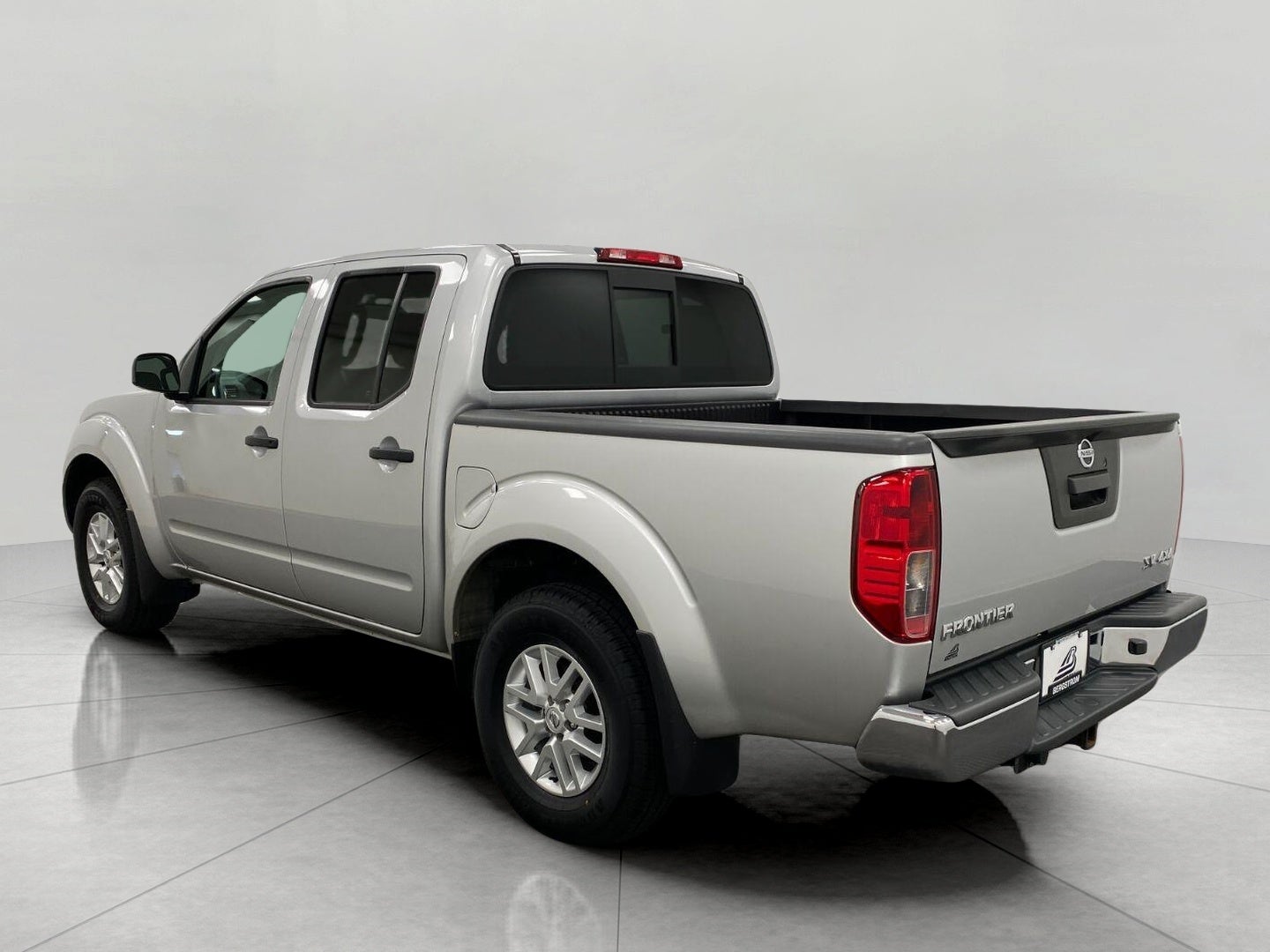 2021 Nissan Frontier Crew Cab 4x4 SV Auto