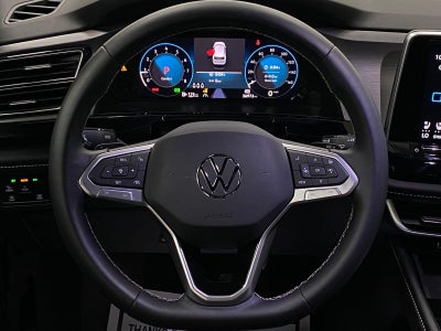 2024 Volkswagen Atlas Cross Sport 2.0T SE w/Technology 4MOTION