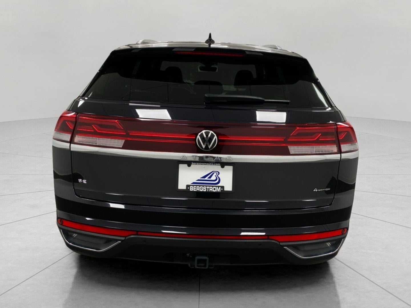 2024 Volkswagen Atlas Cross Sport 2.0T SE w/Technology 4MOTION