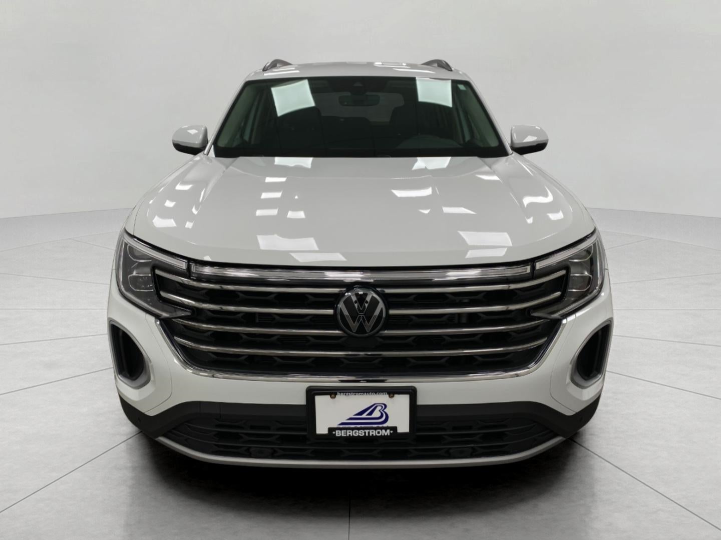 2024 Volkswagen Atlas 2.0T SE w/Technology 4MOTION