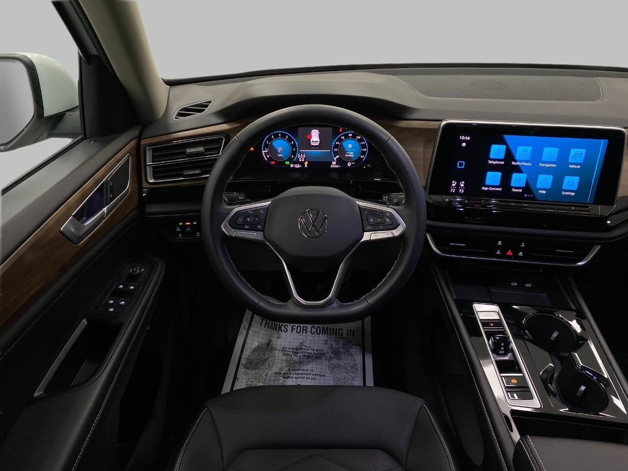 2024 Volkswagen Atlas 2.0T SE w/Technology 4MOTION