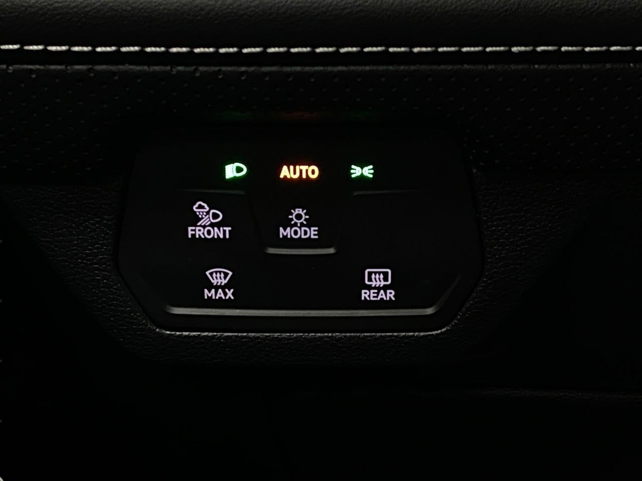 2024 Volkswagen Atlas 2.0T SE w/Technology 4MOTION