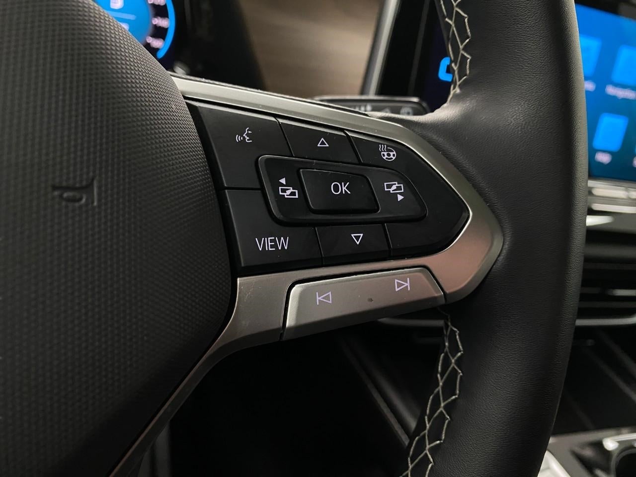 2024 Volkswagen Atlas 2.0T SE w/Technology 4MOTION