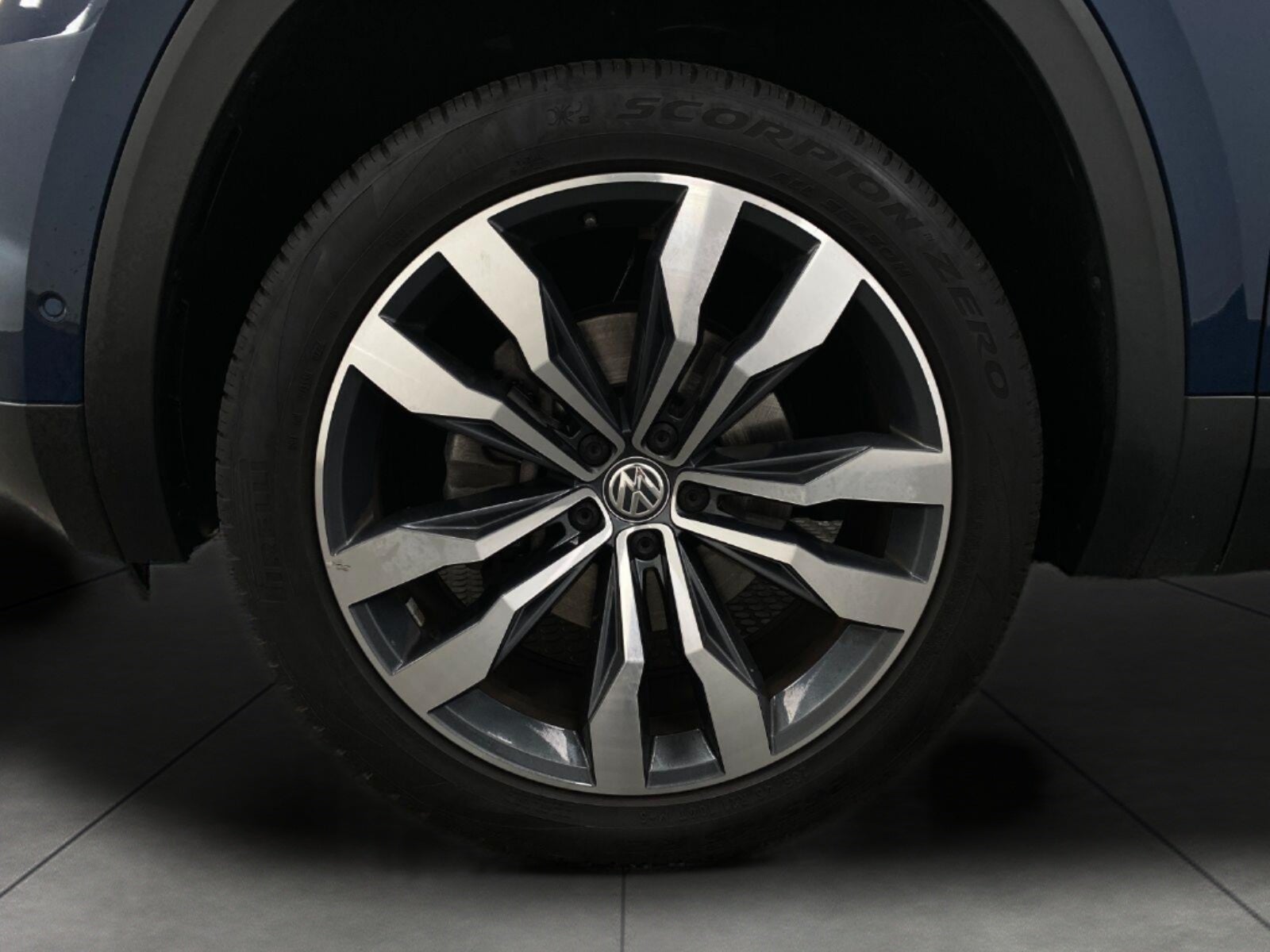 2019 Volkswagen Atlas 3.6L V6 SEL Premium 4MOTION