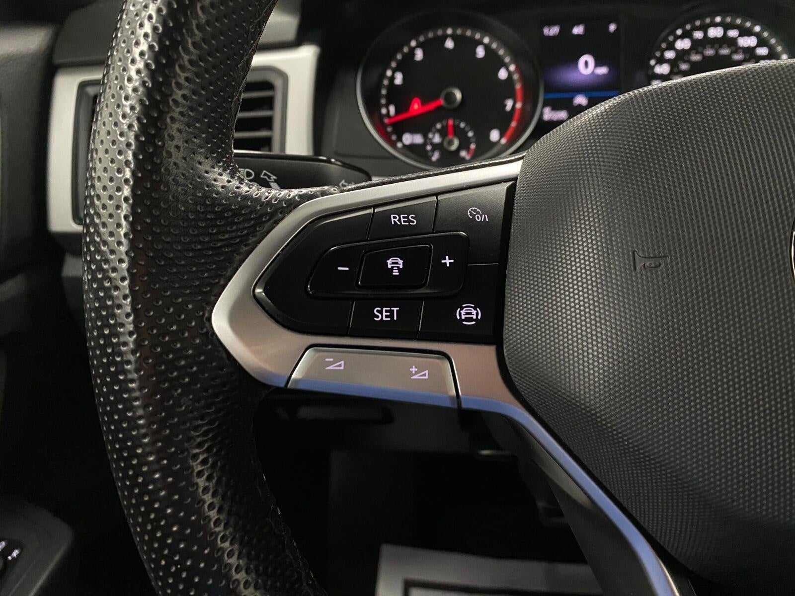 2021 Volkswagen Atlas Cross Sport 3.6L V6 SE w/Technology R-Line 4MOTION