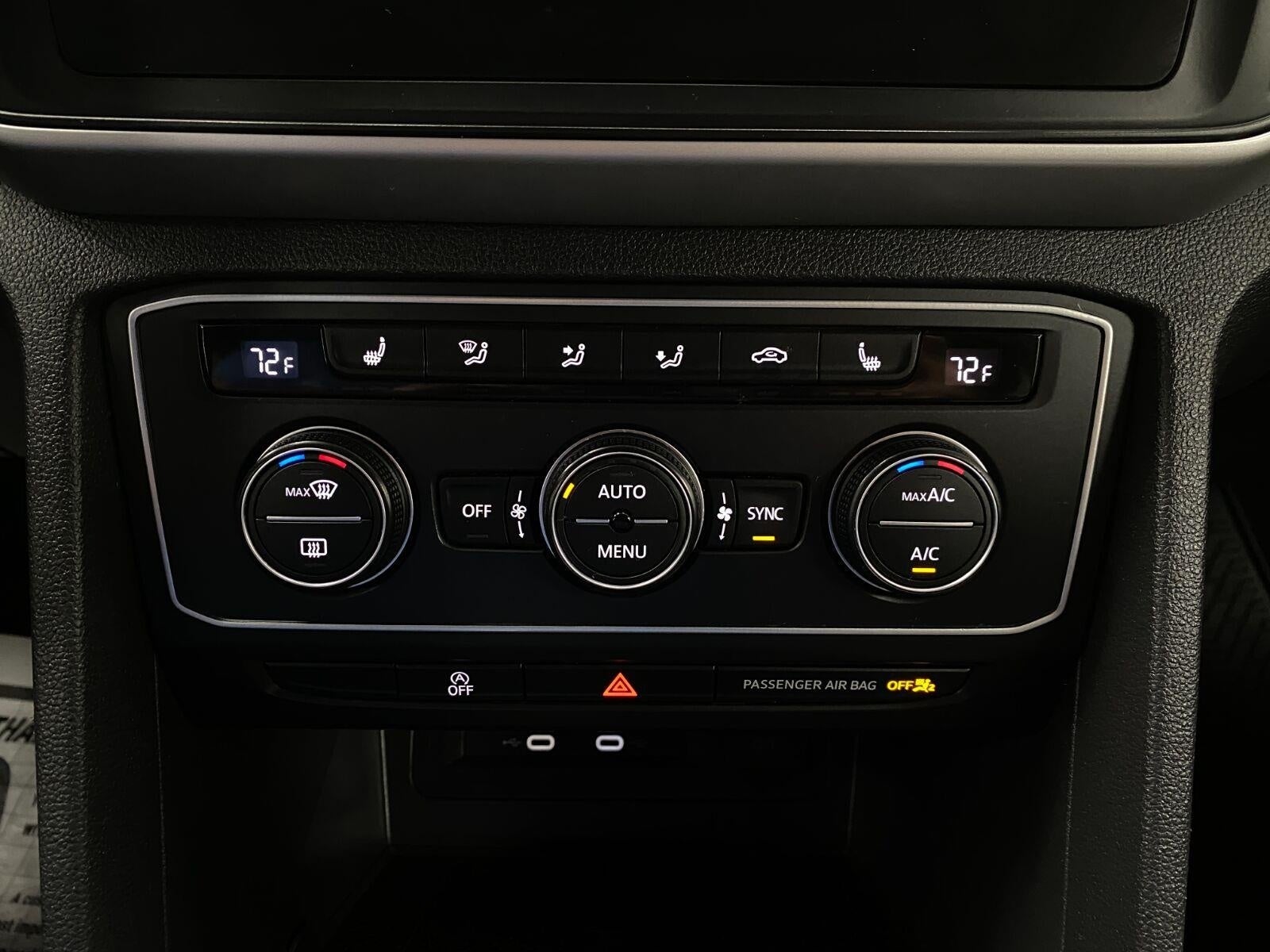 2021 Volkswagen Atlas Cross Sport 3.6L V6 SE w/Technology R-Line 4MOTION