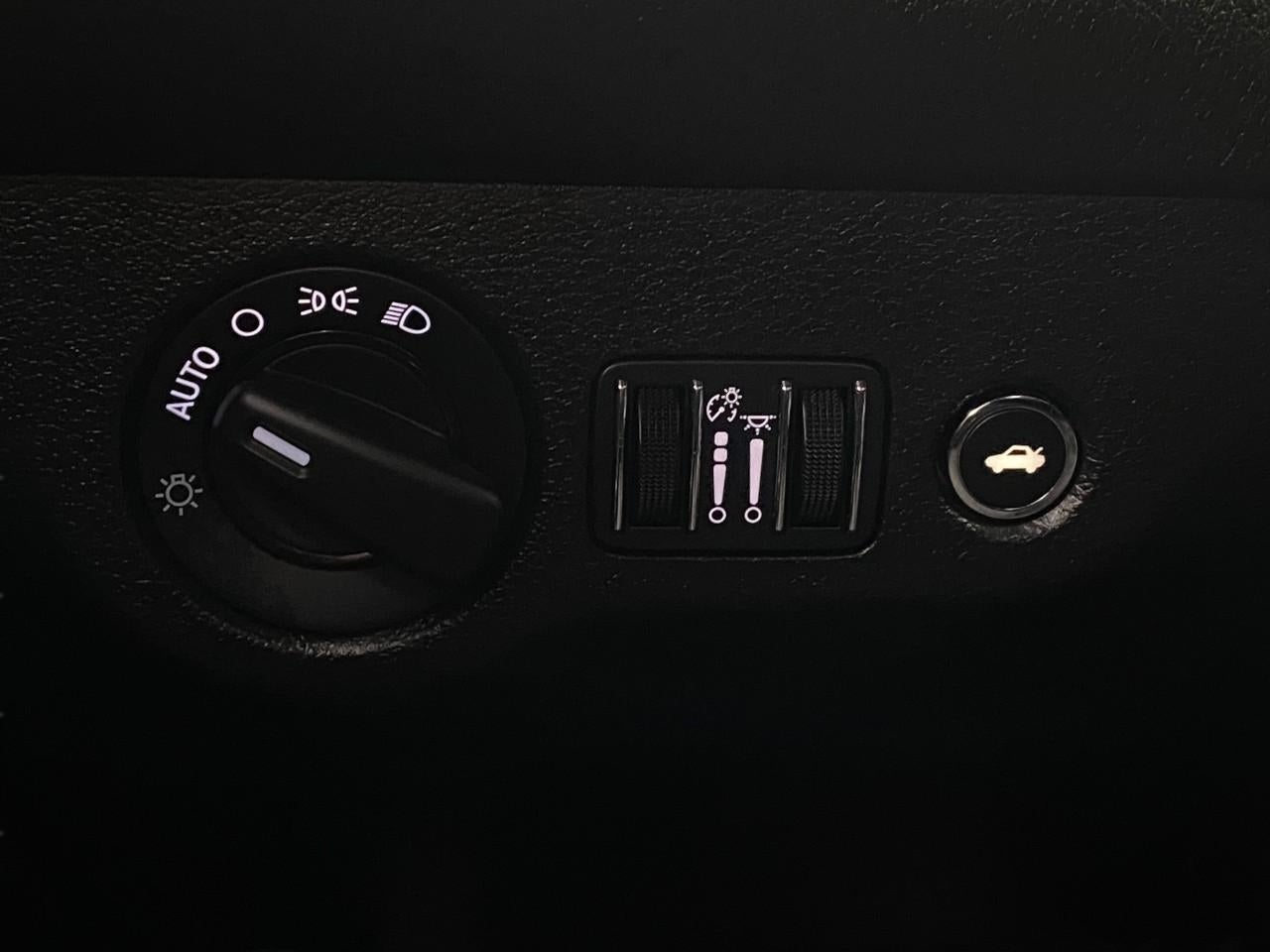 2023 Dodge Challenger R/T RWD