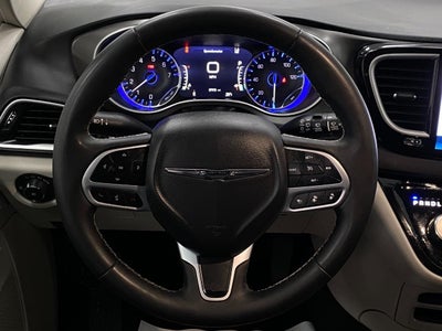 2024 Chrysler Pacifica Touring L FWD