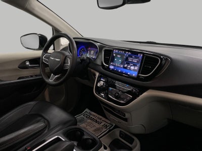 2024 Chrysler Pacifica Touring L FWD