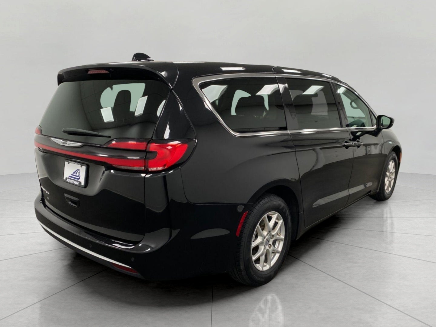 2024 Chrysler Pacifica Touring L FWD