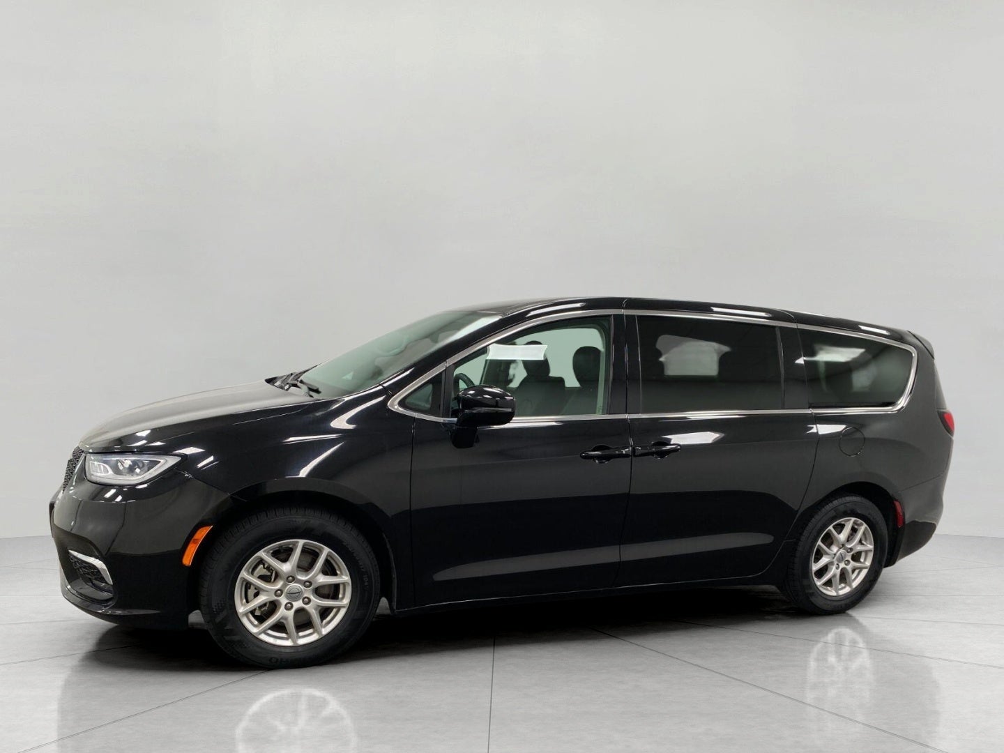 2024 Chrysler Pacifica Touring L FWD