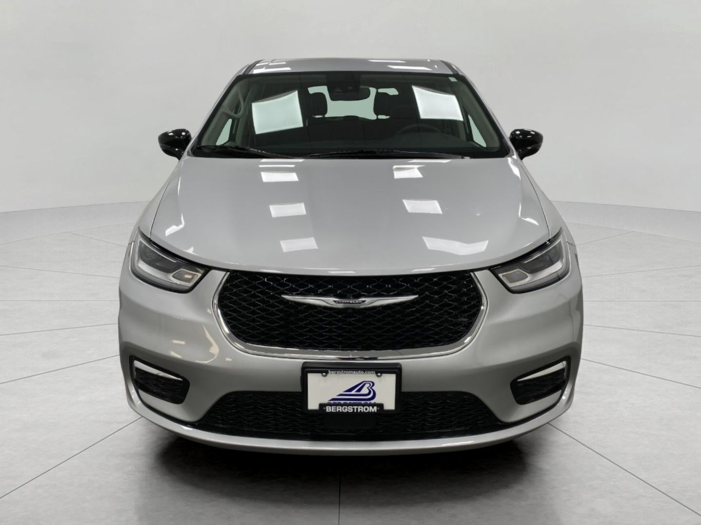 2024 Chrysler Pacifica Touring L FWD