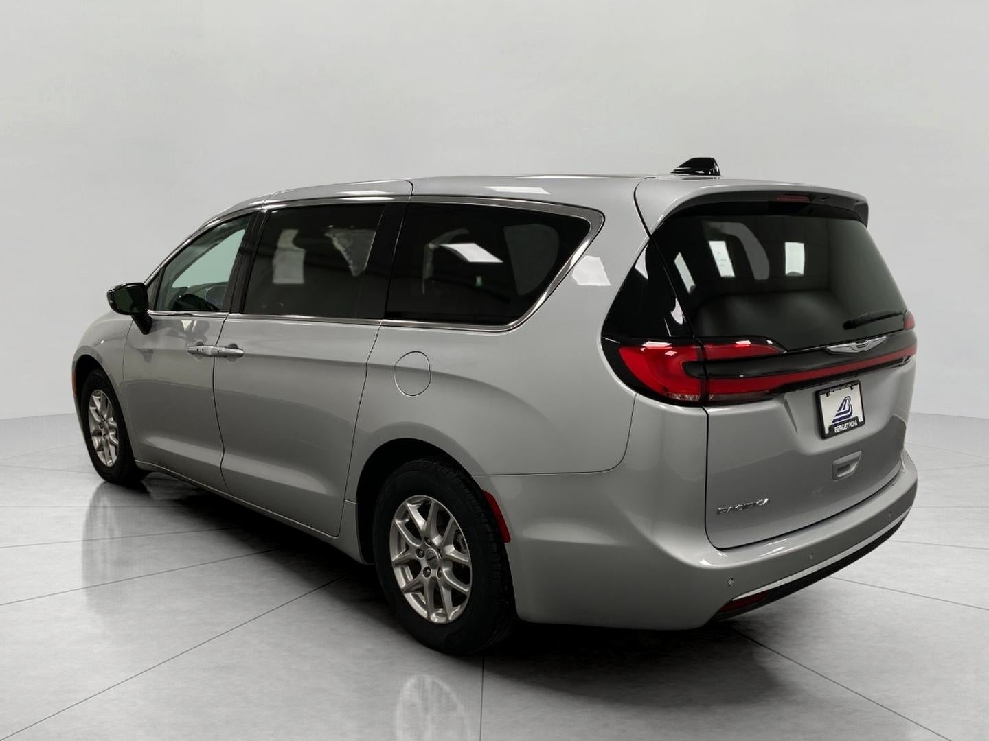 2024 Chrysler Pacifica Touring L FWD
