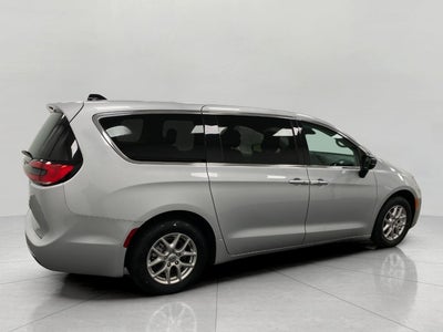 2024 Chrysler Pacifica Touring L FWD