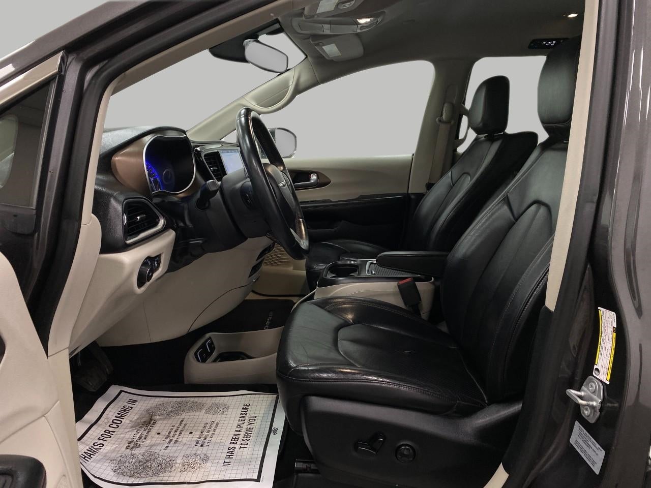 2017 Chrysler Pacifica Touring-L Plus FWD