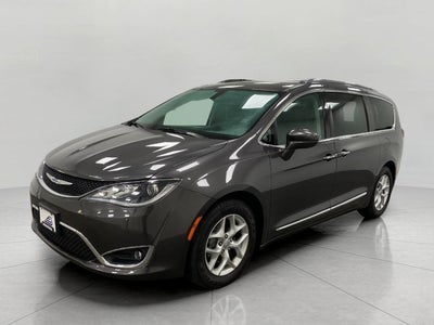 2017 Chrysler Pacifica Touring-L Plus FWD