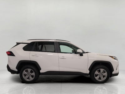 2025 Toyota RAV4 XLE AWD