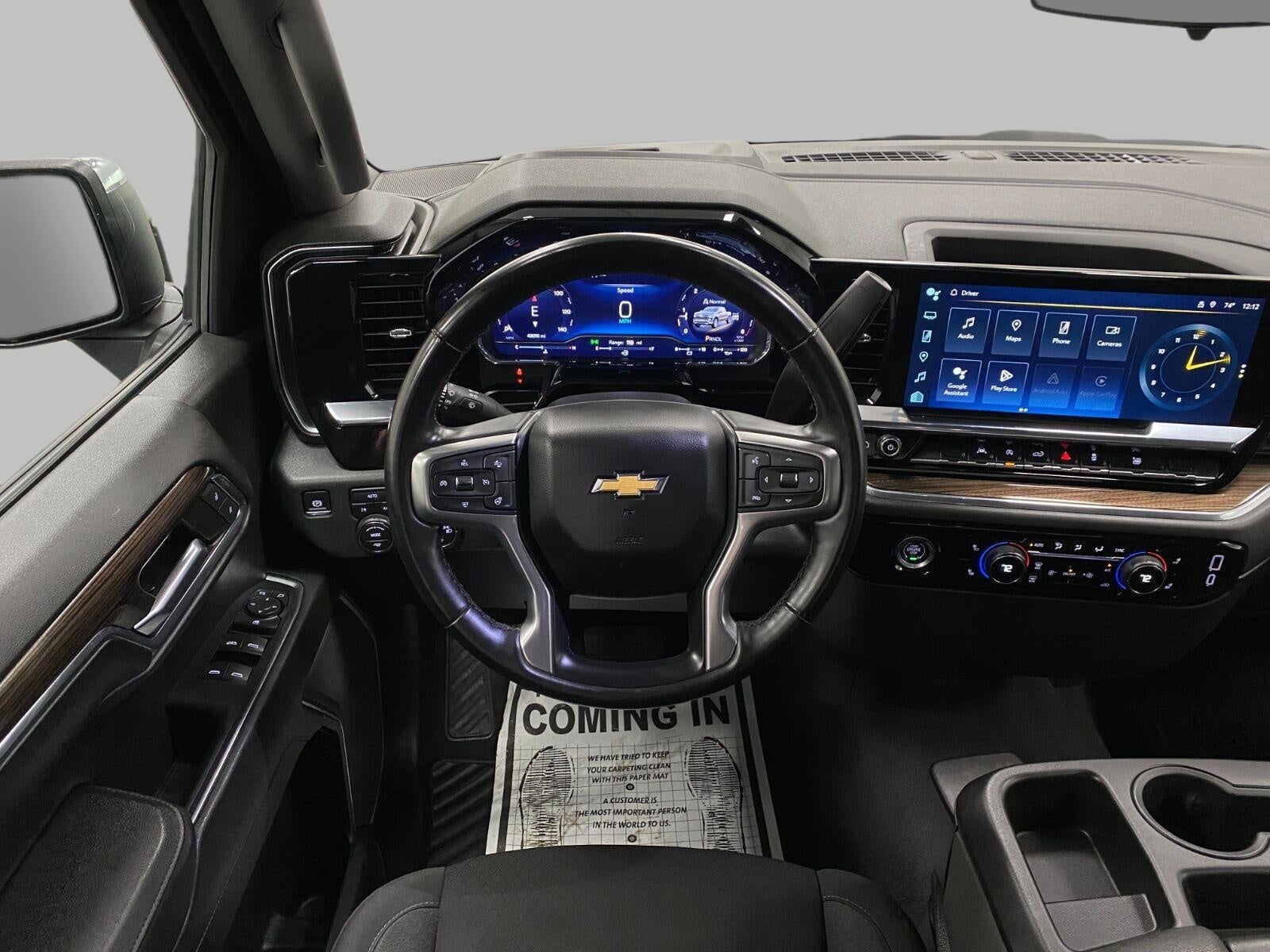 2024 Chevrolet SILVERADO 1500 LT