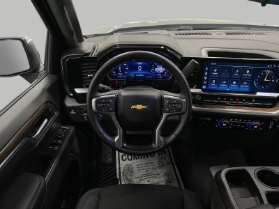 2025 Chevrolet Silverado 1500 4WD Crew Cab 147 LT w/2FL