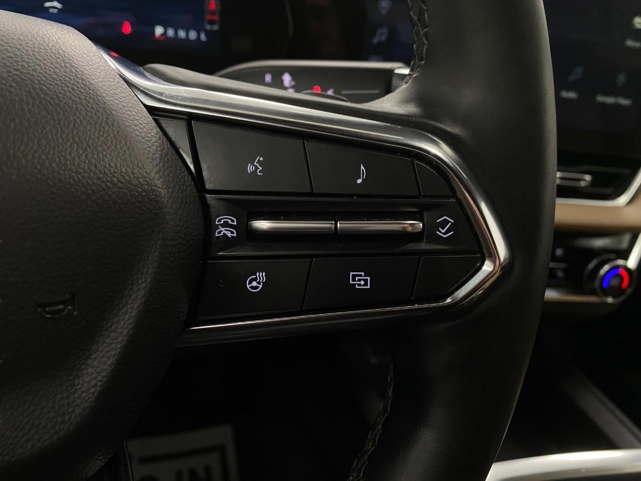 2025 Chevrolet Equinox AWD 4dr ACTIV w/KDZ