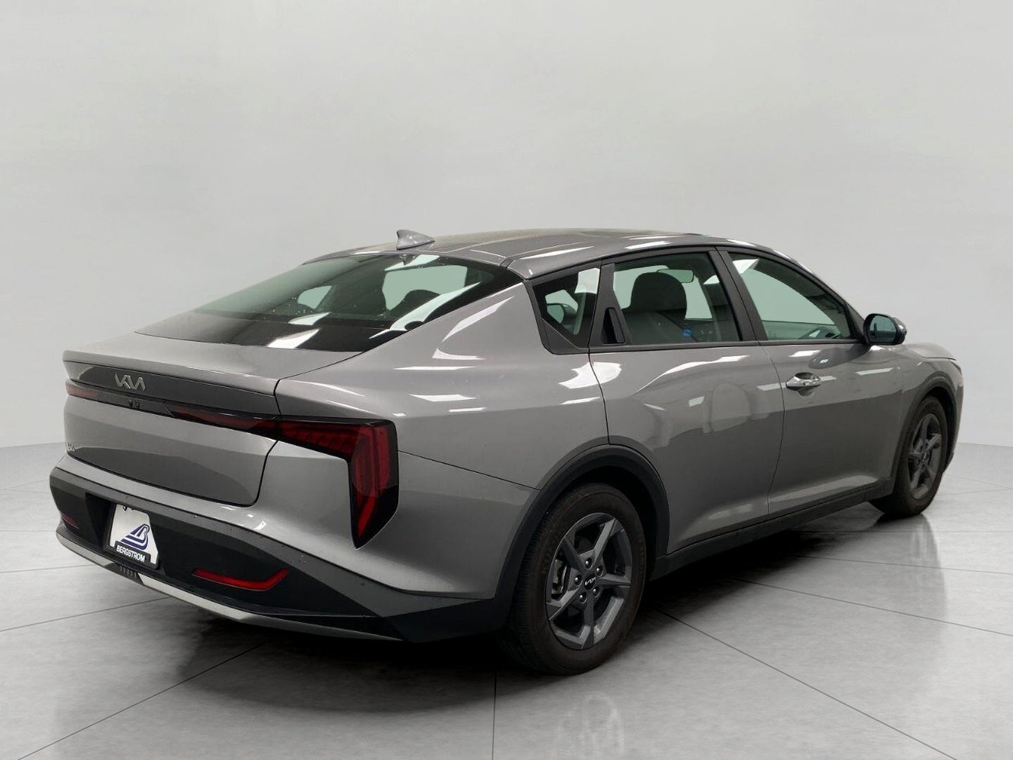 2025 Kia K4 LXS FWD