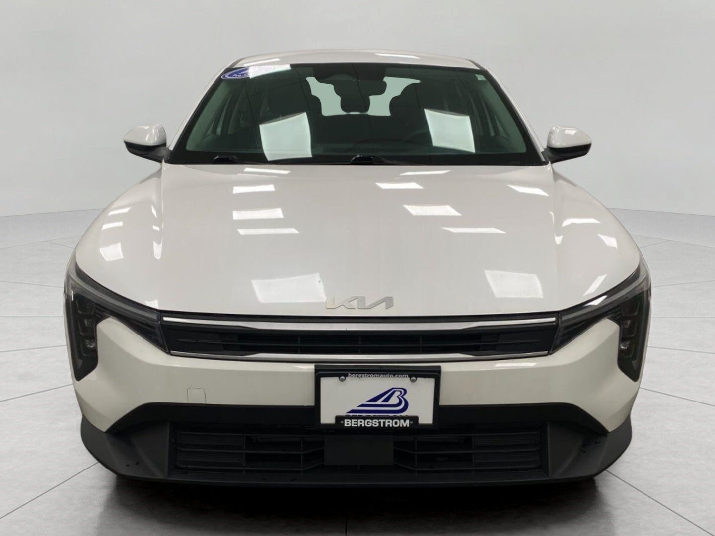 2025 Kia K4 LXS FWD