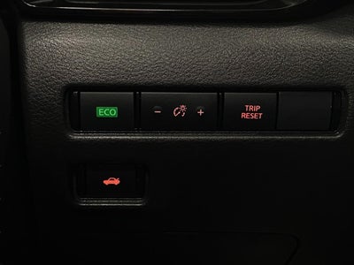 2025 Nissan Sentra SV CVT