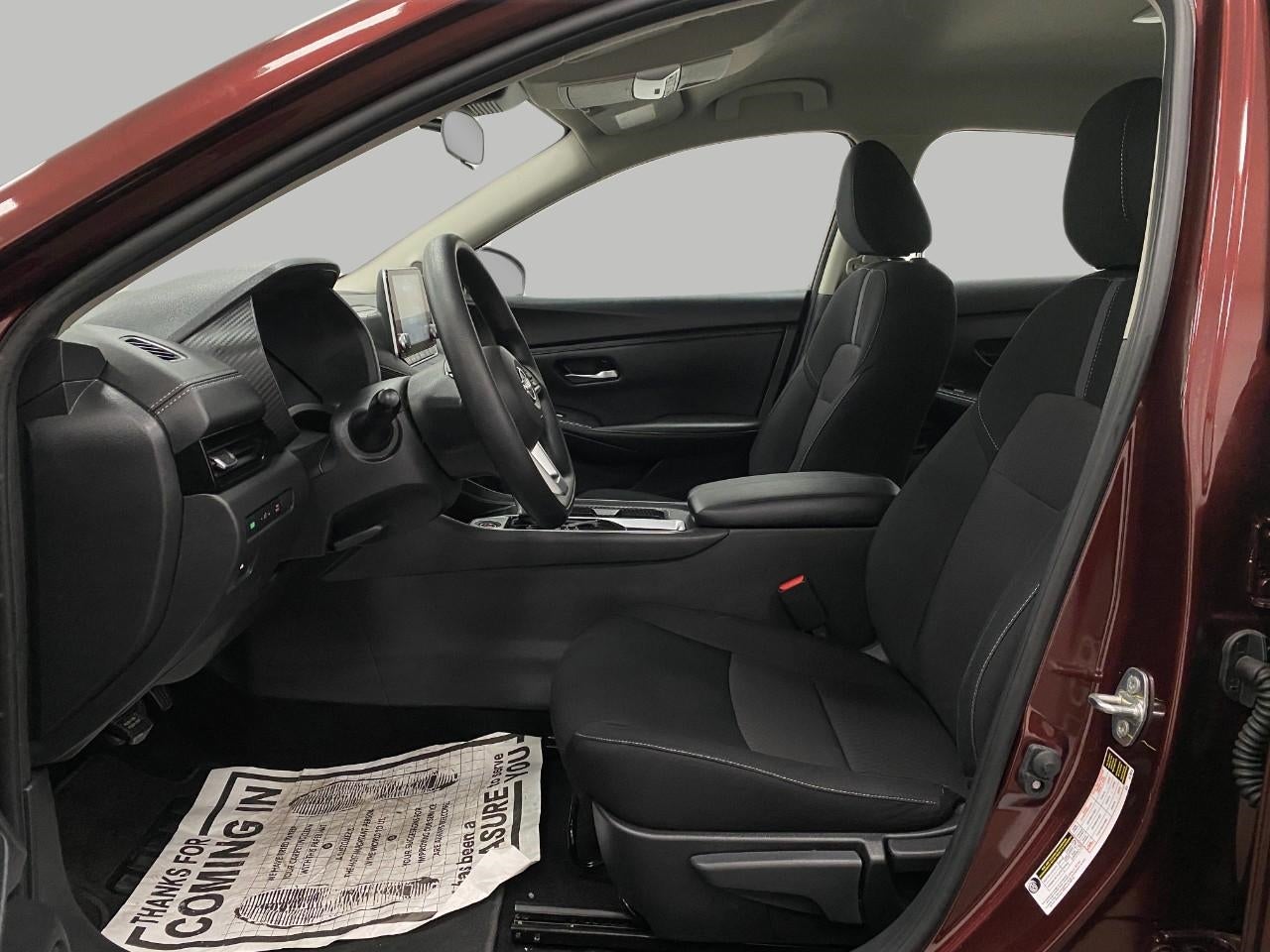 2025 Nissan Sentra SV CVT